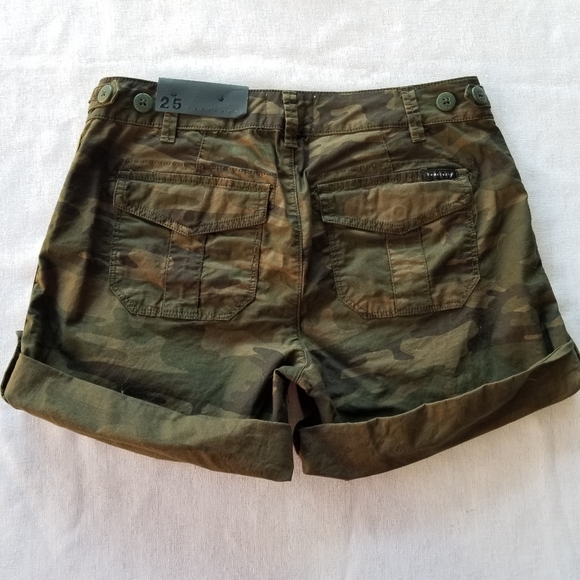 Anthropologie and Sanctuary Camo Shorts - Picture 5 of 9